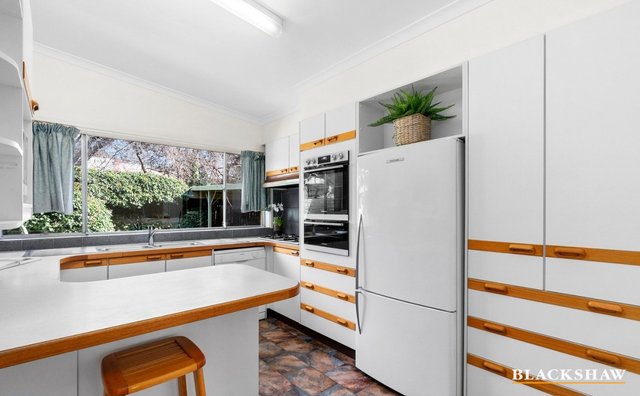 12 Douglas Place, ACT 2605