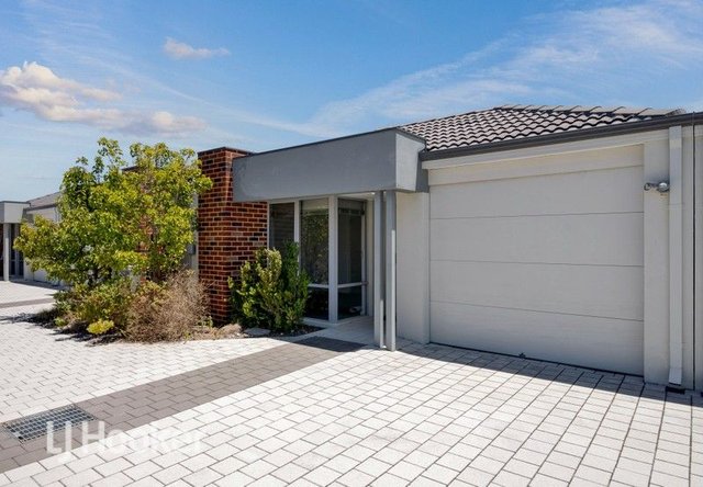 11C Bluebill Road, WA 6031