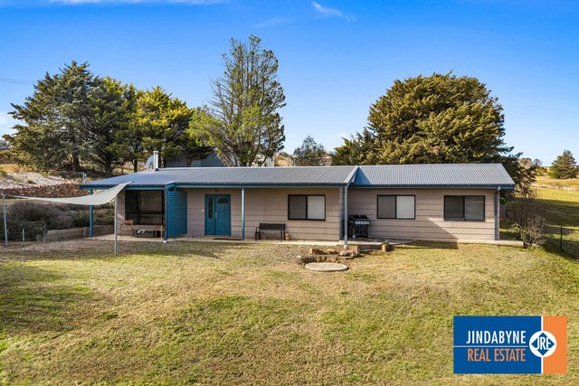 4 Campbell Street, NSW 2628