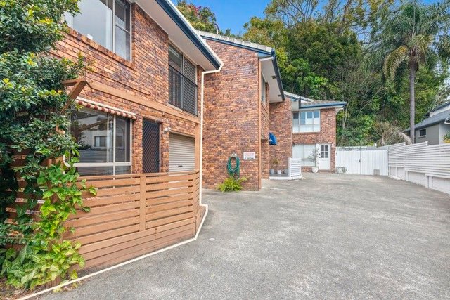 2/6 Weeumba Street, QLD 4223
