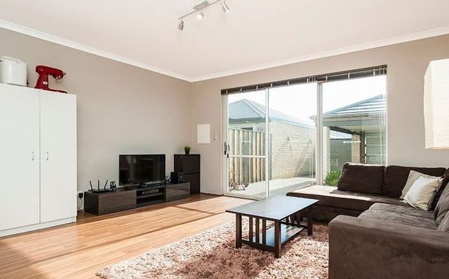 45 Grassdale Parkway, WA 6069