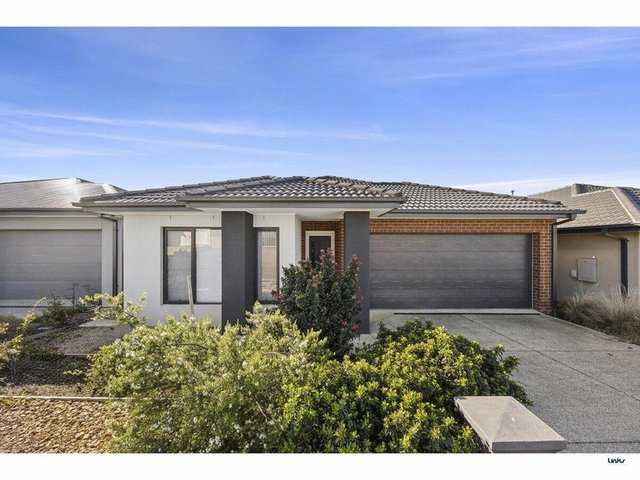24 McCubbin Drive, VIC 3217