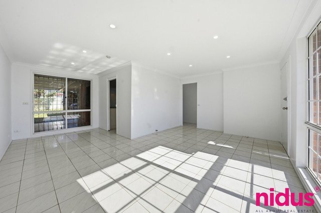 13 Waring Crescent, NSW 2761