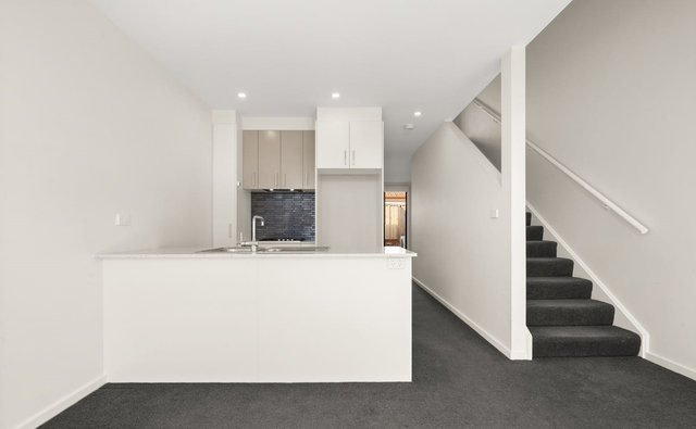 34/135 Easty Street, ACT 2606