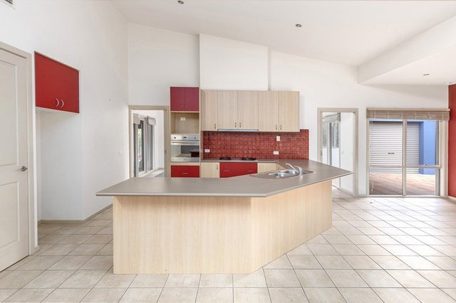 6 Cabernet Court, VIC 3199