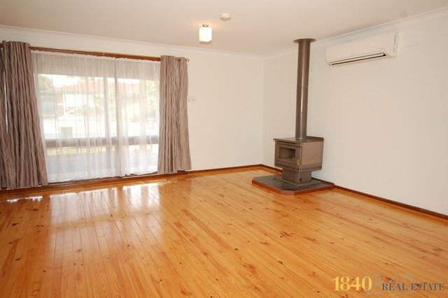 22 Shakespeare Way, SA 5092