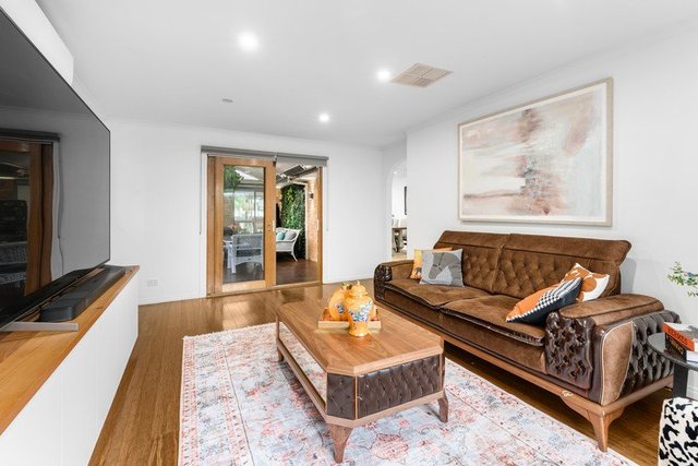 2 Citriodora Court, VIC 3089