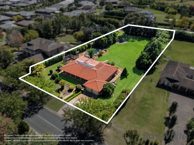 10 Weeta Street, NSW 2571