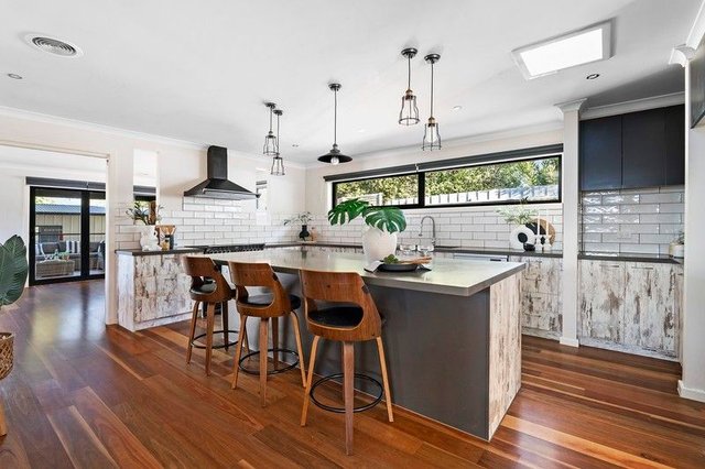 4 Aldershot Road, VIC 3910