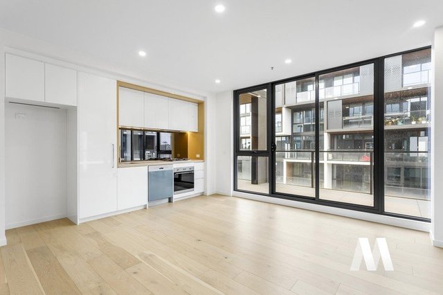 317/93 Furlong Road, VIC 3023