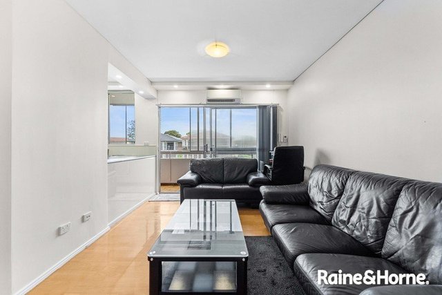 39/88-92 Hughes Street, NSW 2166
