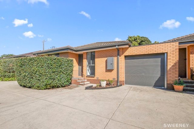 2/2 Corrigan Avenue, VIC 3012