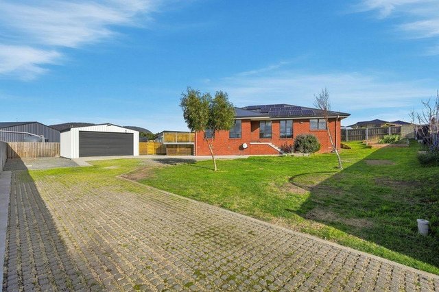 2/30 Riviera Drive, TAS 7017