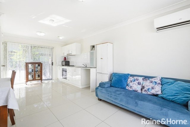 3/8 Braddon Street, NSW 2760