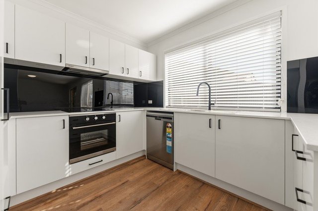 50 McKinley Street, QLD 4207