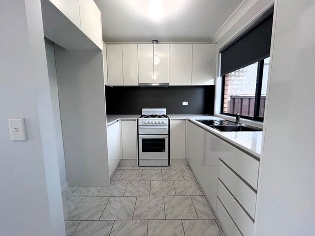 15 Welling Drive, NSW 2567