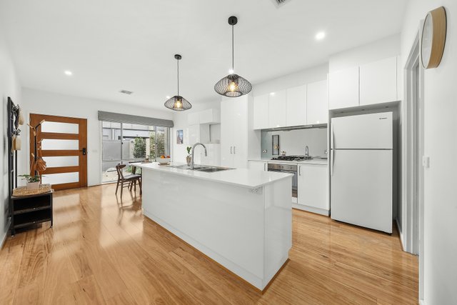 6/15 Zakharov Avenue, ACT 2914