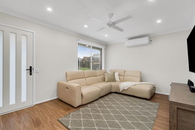 12 Harwood Place, NSW 2560