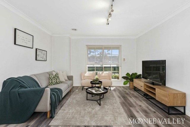 1/552 Buckley Street, VIC 3033