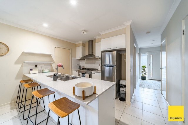 2/225 East Lloyd Street, VIC 3550
