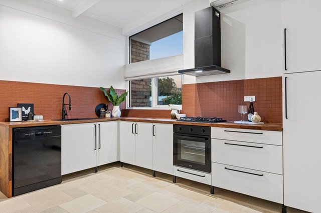 29 Karrinyup Road, WA 6029
