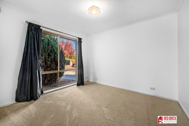 13 Bedourie Street, ACT 2615