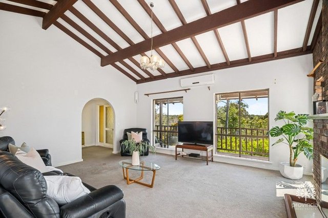 2 Rabone Way, WA 6056