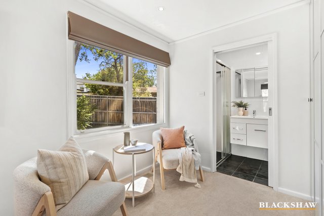 2 Crowther Place, ACT 2605