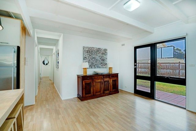 30 Boston Court, VIC 3943