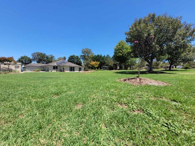 7 The Grange , NSW 2571