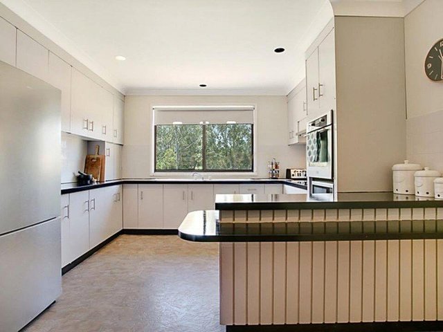 31 Wilson Crescent, NSW 2567