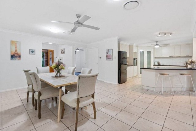 19 Greenways Esplanade, QLD 4115