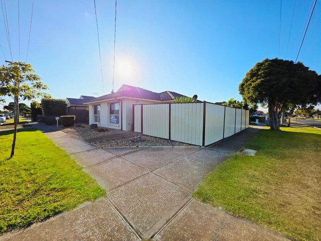 73 Myers Parade, VIC 3028