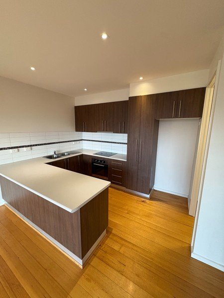 4/4 Sheppard Street, VIC 3058