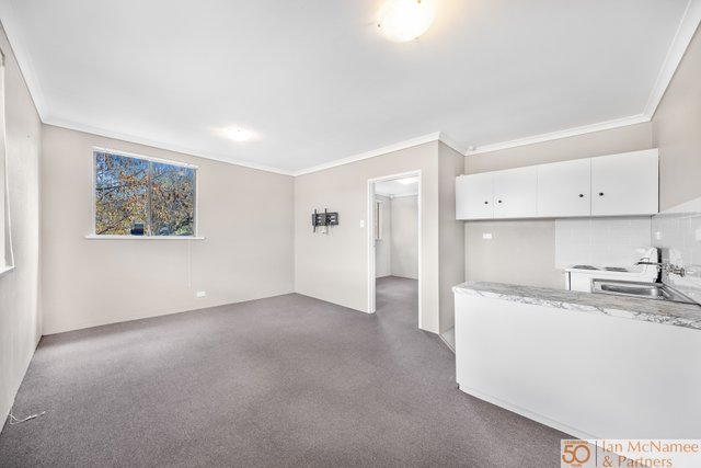2/5 Adams Street, NSW 2620