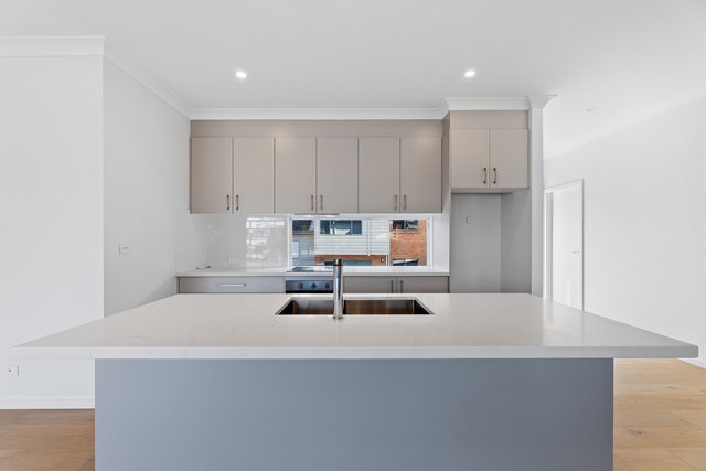 2/18 Tilba Street, NSW 2546