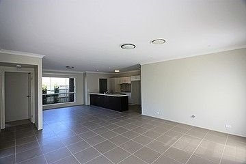 13 Belmont Avenue, NSW 2570