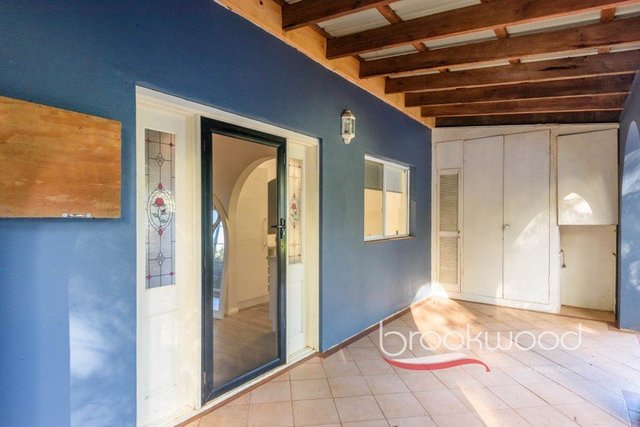 11 Nyaania Court, WA 6071