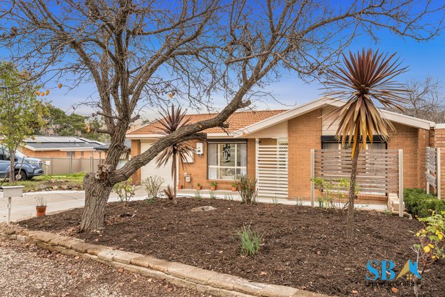 8 Leahy Place, ACT 2906
