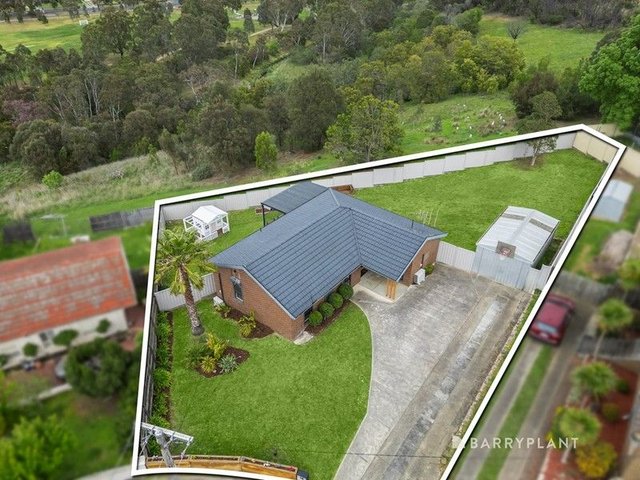 16 Kernot Court, VIC 3049