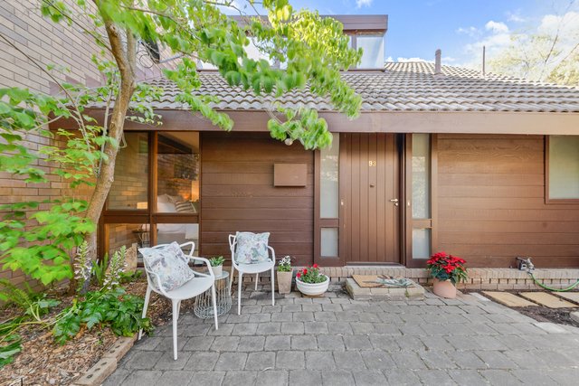 93 Wybalena Grove, ACT 2614