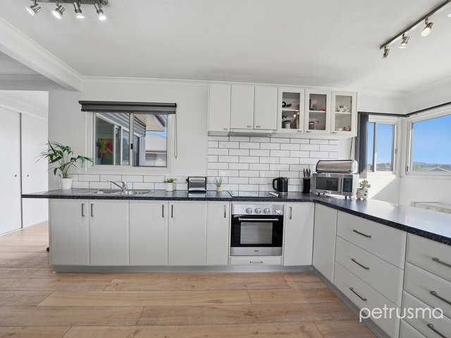 1/8 Flinders Street, TAS 7018