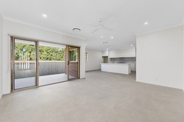 17 Missouri Crescent, QLD 4035