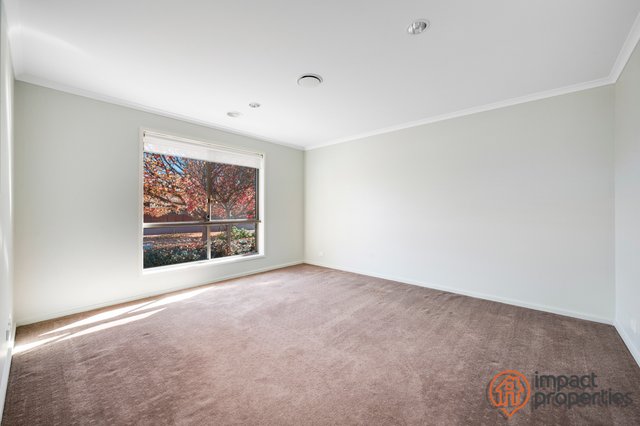 4 Clendinnen Street, ACT 2615