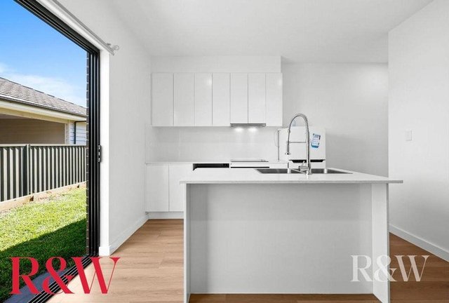 9A Floyd Street, NSW 2570