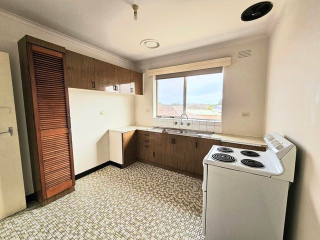 12/5 King Edward Avenue, VIC 3020