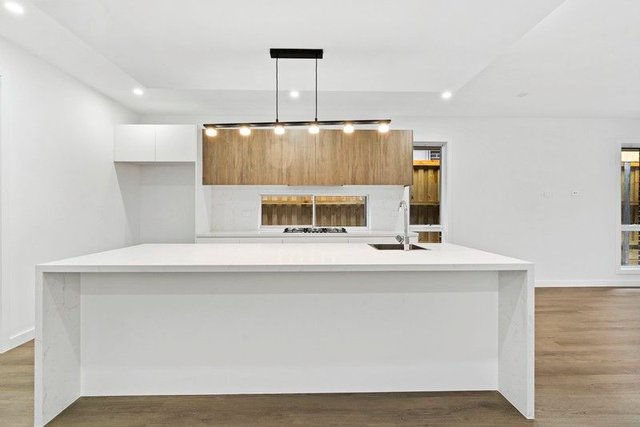 48 Rotolactor Parade, NSW 2568