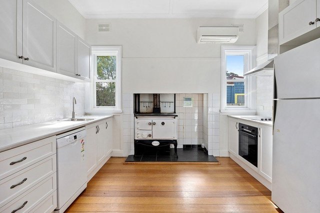 86 Neale Street, VIC 3550