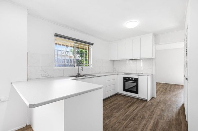 2 Kumbari Street, QLD 4500