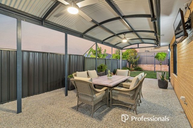 52 Larwood Crescent, WA 6057
